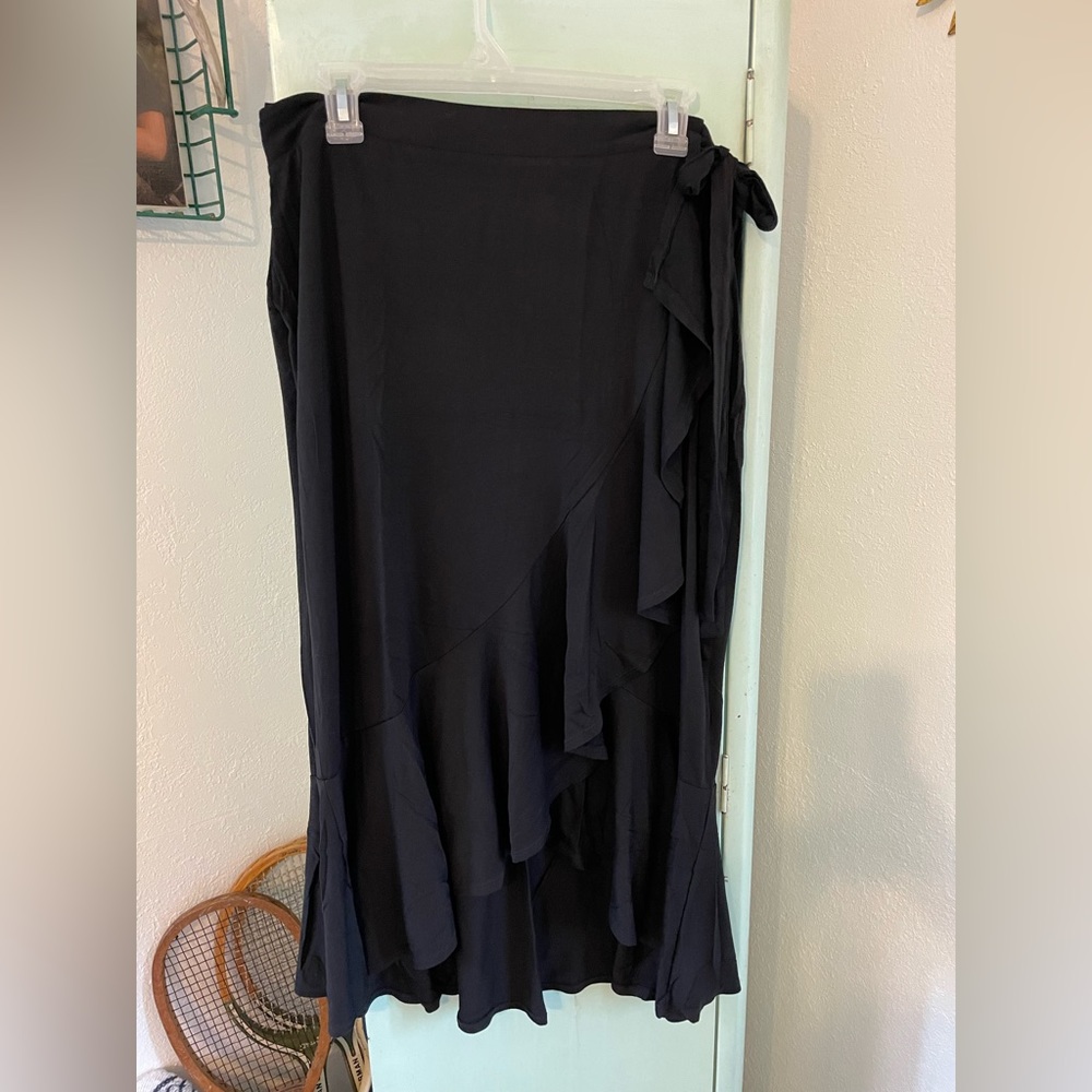 Max Studio Skirt, Size Extra Large, Black